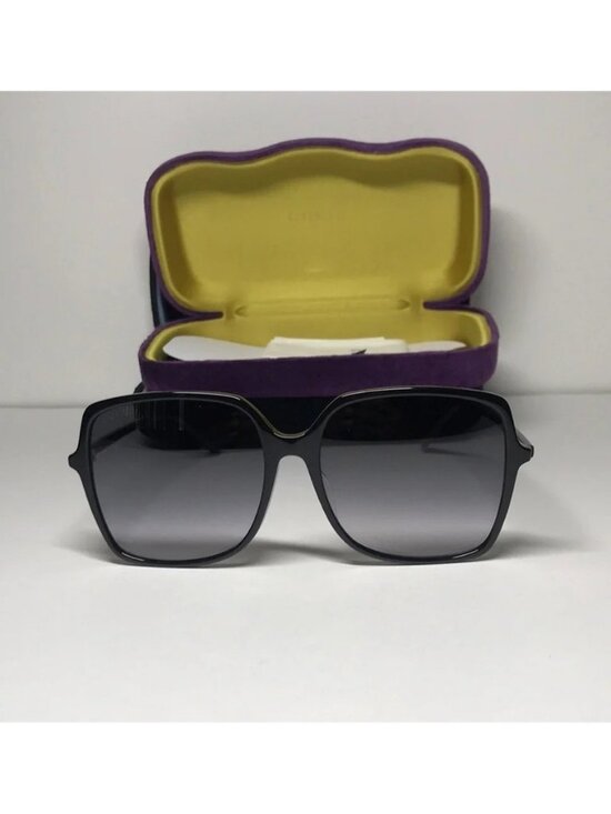 New Authentic Gucci GG0544S 001 Oversized Rectangle Sunglasses main image 6